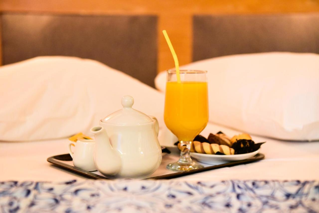 Eva Hotel Piraeus Buitenkant foto